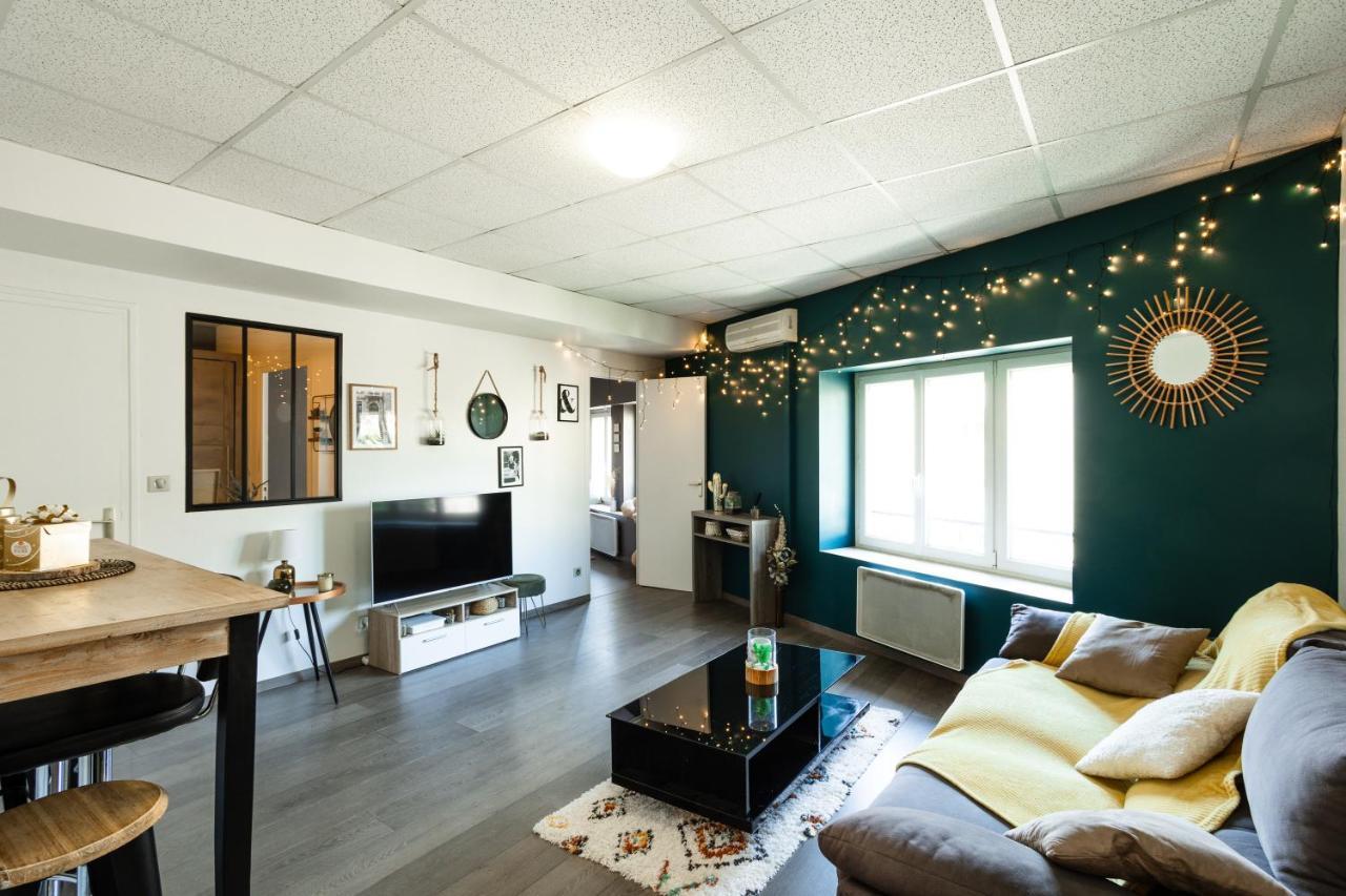 Charmant Logement Villefranche Exterior photo